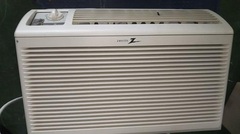 海外メーカー　zenith/ウインド型エアコン（中古）　お買取いたしました。